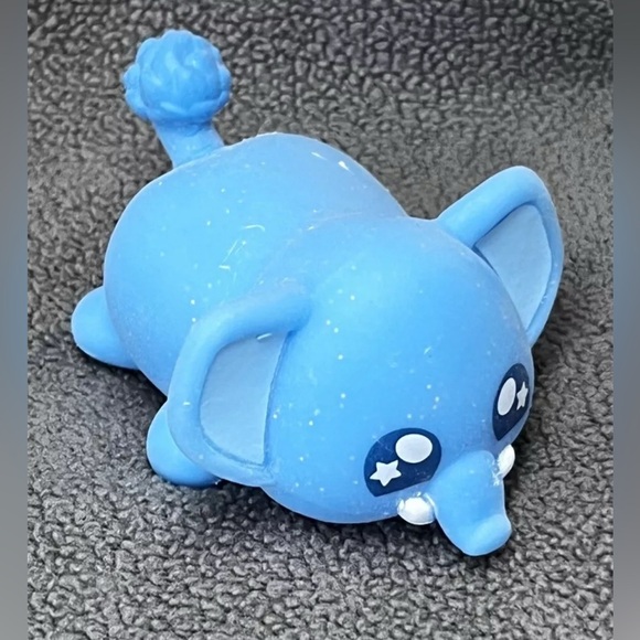 Aphmau MeeMeows Squishy Mystery Figure Safari Elephant Cat Now Easter - Picture 3 of 6